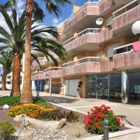 Apartment Zeus Versailles Cambrils