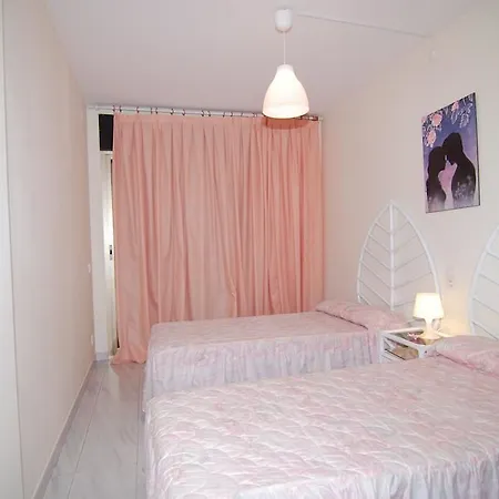Apartment Zeus Versailles *