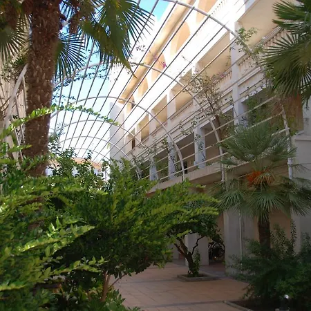 Zeus Versailles